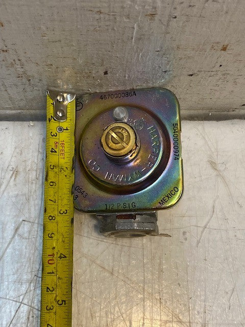 Harper-Wyman Gas Pressure Regulator 5040000974 | 4670G0086A | 1/2 PSIG