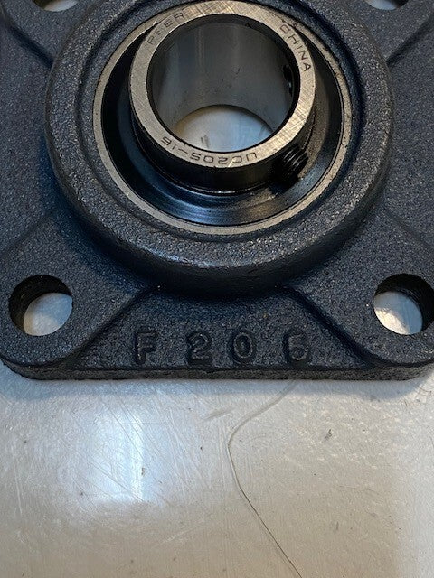 PEER 4-Bolt Flange F205 Insert Bearing UC205-16 | 25mm Bore 3-3/4" W