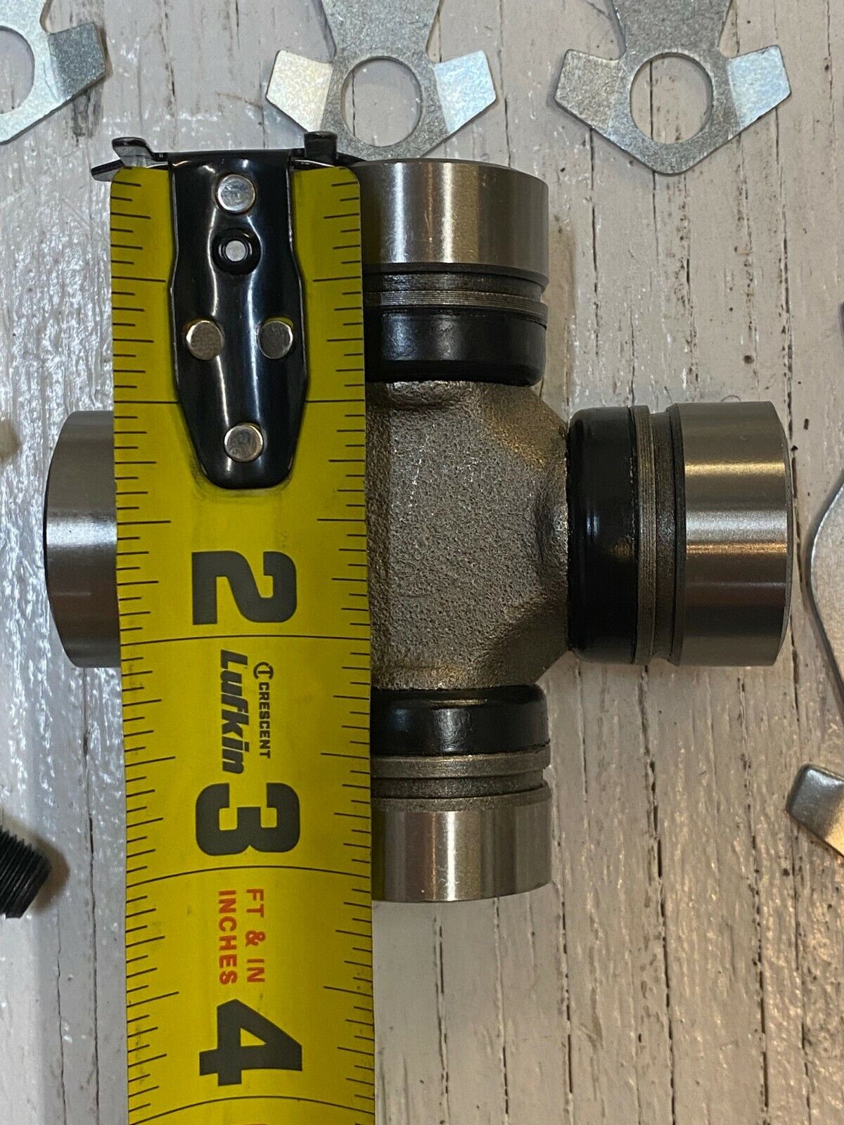 Universal Joint with 17 Hardware Sets