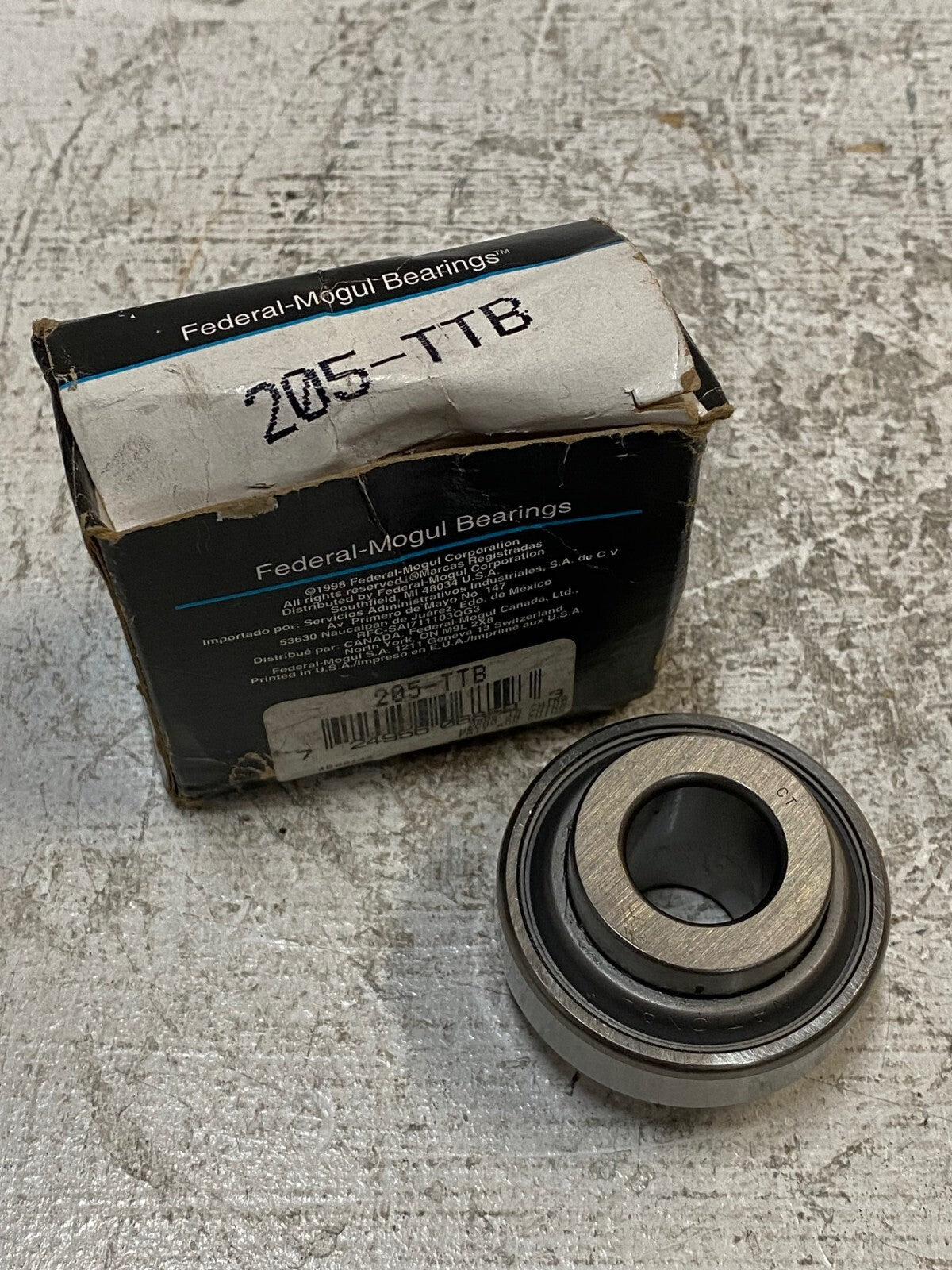Federal Mogul Ball Bearing 205-TTB