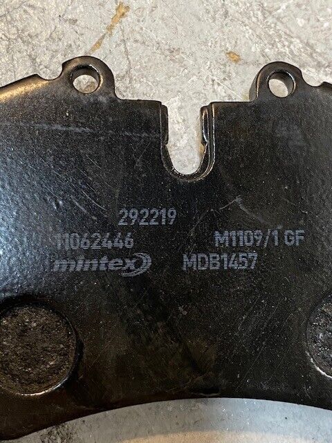 Mintex Disc Brake Pad Set of 4 MDB1457 | 292219 | 11062446 | M1109/1 | MDB2004