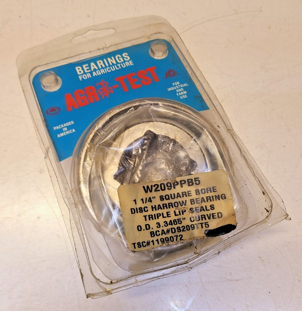 AGRO-TEST  Square Bore Disc Harrow Bearing Triple Lip Seals W209PPB5