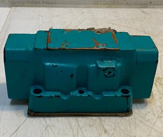 Hydraulic Directional Control Valve Pilot Operated Valve Assembly 293572