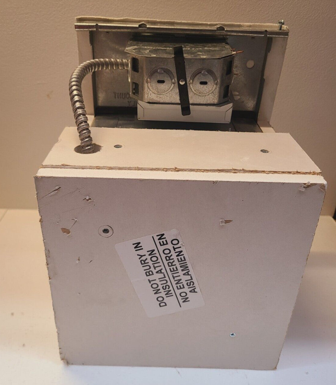 HUBBELL PRESCOLITE  Firetight 6"  120/277 V NON-IC Triple Tube FT6CF