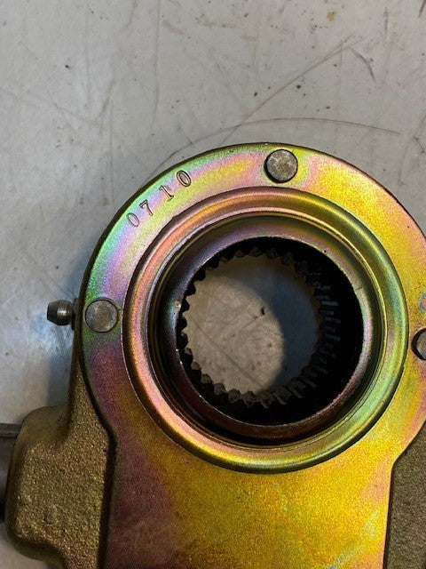 Manual Slack Adjuster XL5 | 0710 | 9-1/4" Long 13mm Holes 28-Spline