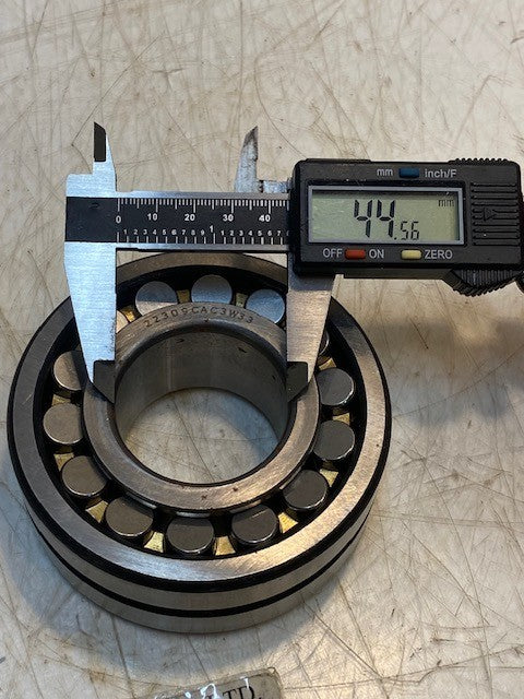 Associated Dynamics 22309MC3W33, 22309CAC3W33 Spherical Roller Bearing 45x100x36