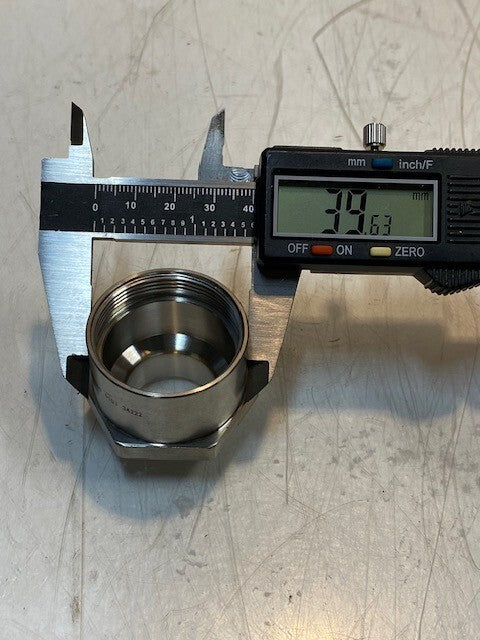 Hirelco 0028-066-2420-6P | 0003 | 34222 | Male Adapter Fitting 30mm Thread