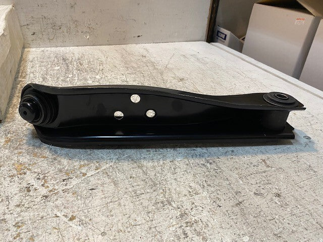 Mevotech Supreme Suspension Control Arm & Ball Joint Assembly MS3063