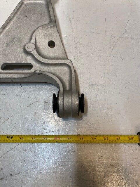 Front Lower Right Control Arm w/ Ball Joint for Buick Lucerne