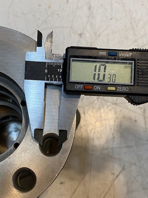 Flange Mounting Bushing Turbine Valve Drain 1504L | 40880 | 66mm Bore 5" OD