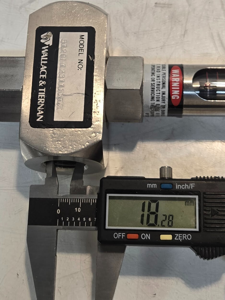 Wallace & Tiernan Armored Purge Meter 5120M12311XXLX | 6 GPH | 1/2" FPT