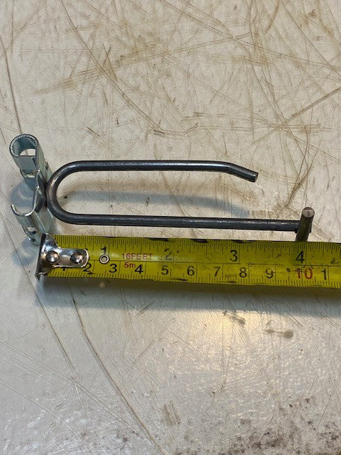 10x10 Box 19lbs of Hundreds of 4" Scanner Peg Hooks for Crossbars & Wire Grids