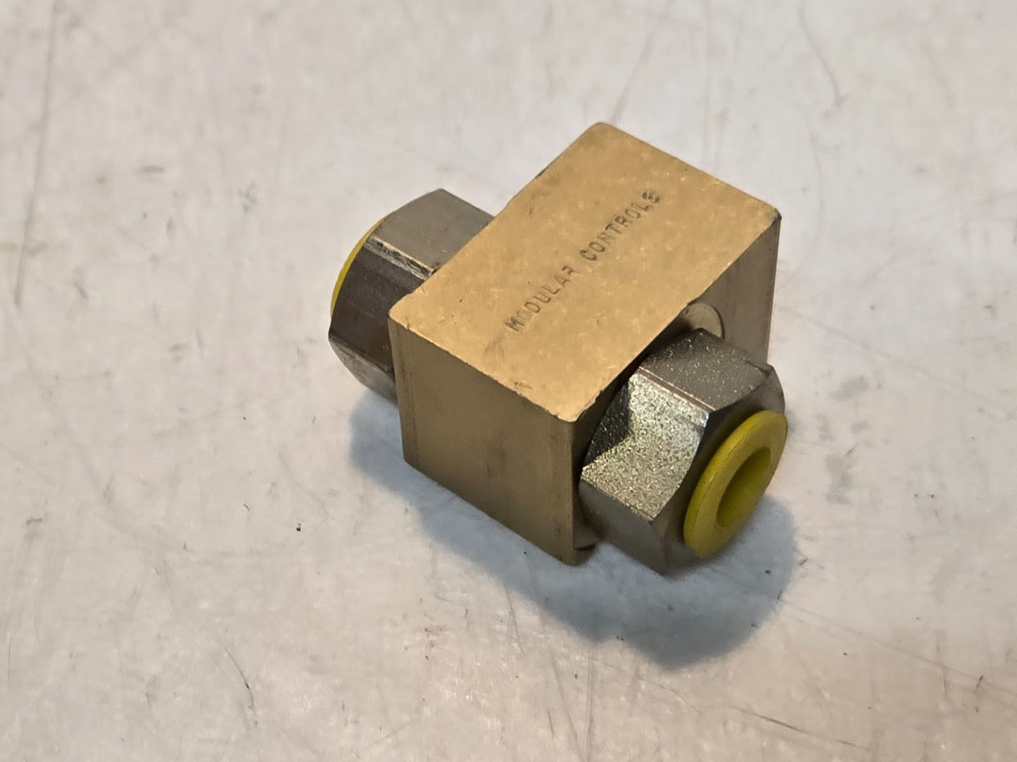 Modular Controls DSV1-8-B-2 6148 Hydraulic Control Valve | 1/4" FPT Ports