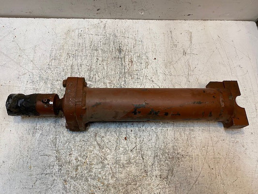 Hydraulic Cylinder 300499 24" Long 5" Wide 46mm Bore