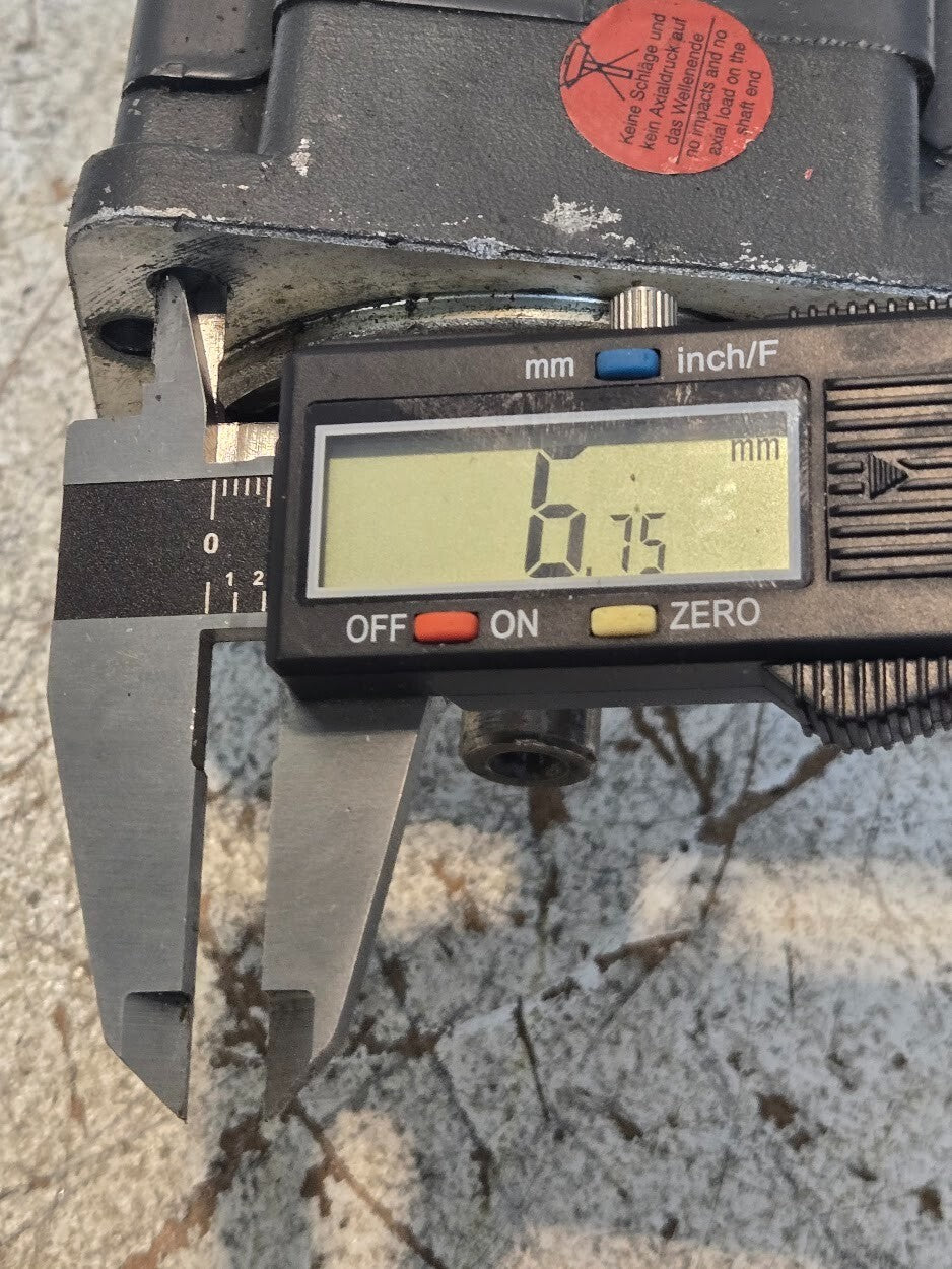 Siemens Servo Motor 1FT5044-0AK71-1-Z | YF PN18 3703 01 | 019 EN 60034