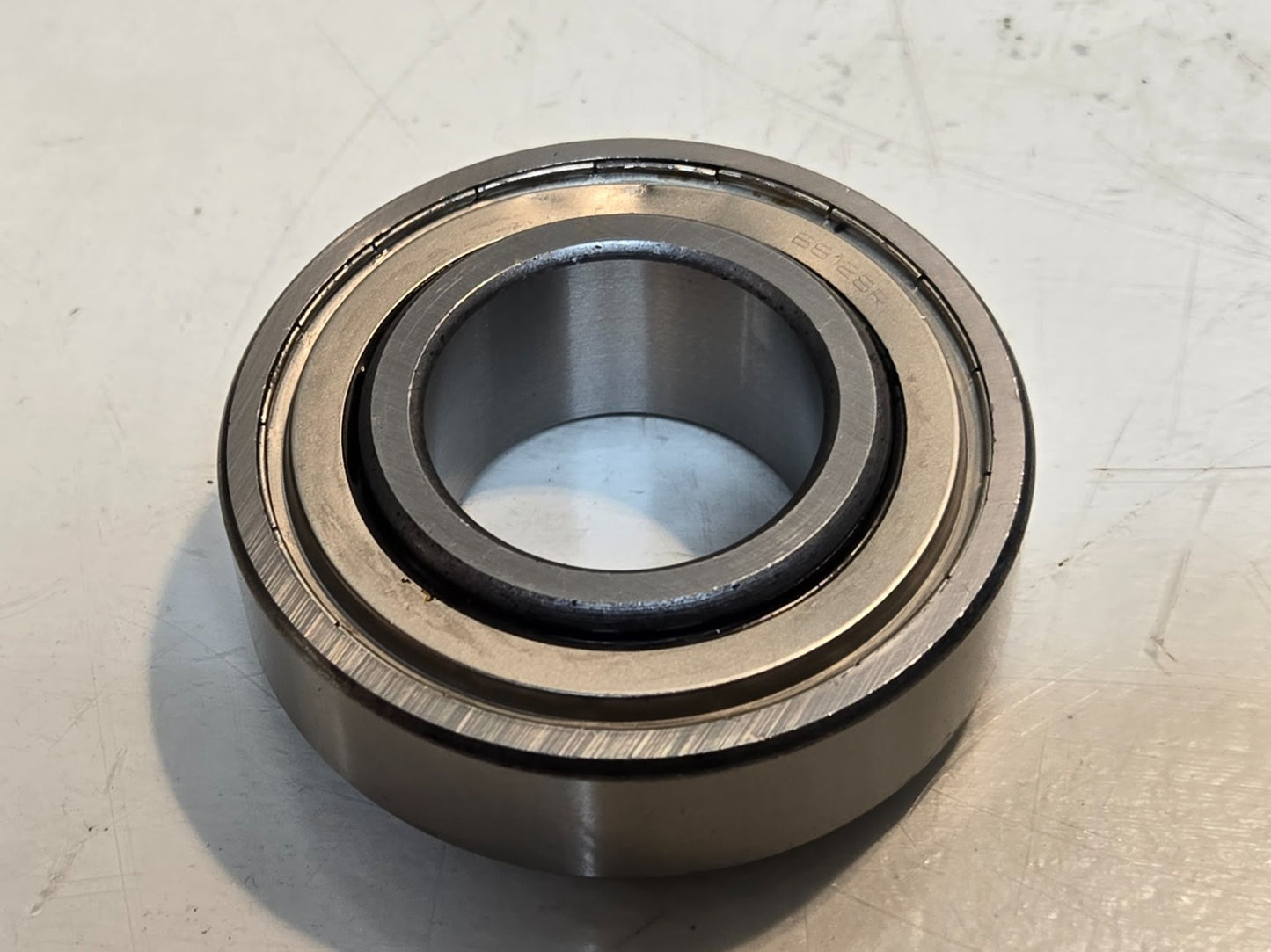Metal Shielded Ball Bearing 88128R | 80 mm OD 38.9 mm Bore 27.37 mm Thick