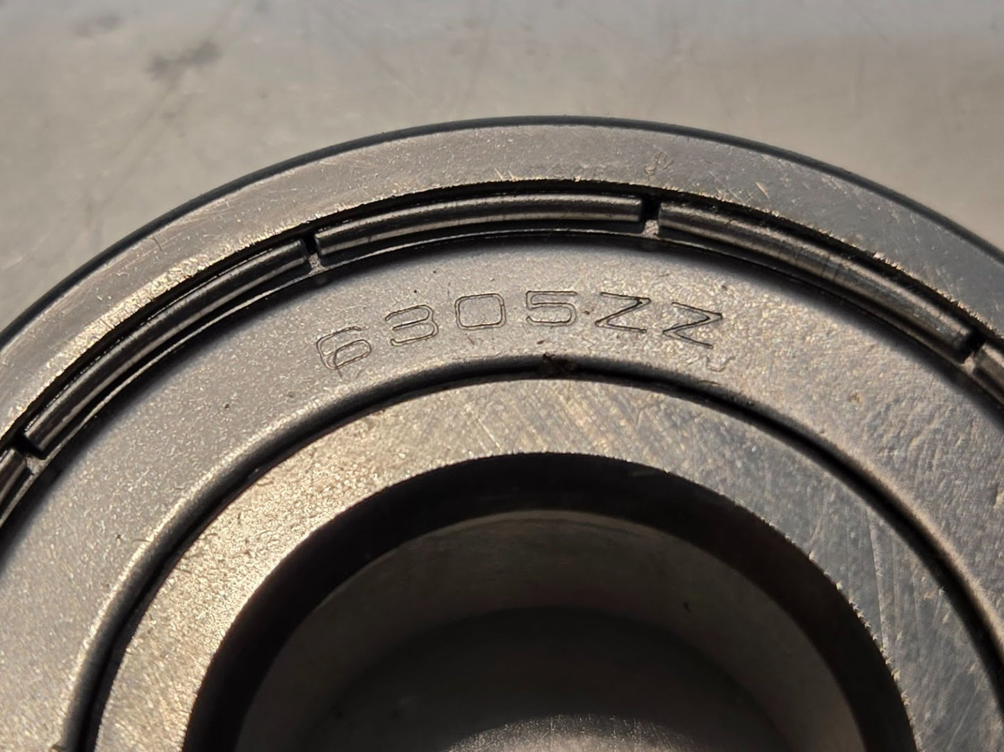 5 Quantity of Metal Shielded Ball Bearings 6305ZZ | 62 mm OD 25 mm Bore (5 Qty)