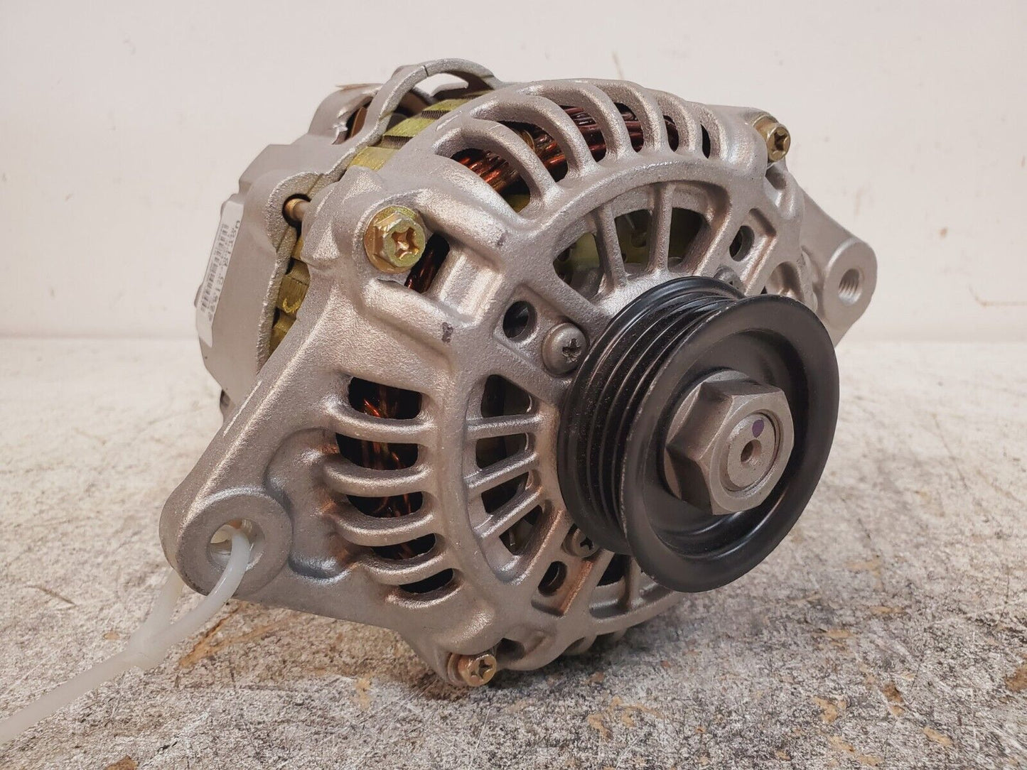 World Class Remanufactured Alternator 14244 34 | J501 | 34244005051114