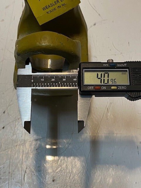 Weasler BYPY 9 Trac Yoke 102-6920 | 1-3/4 x 20 SPL 45mm Bore 41mm Pin Hole