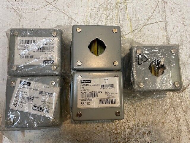 5 Quantity of Hoffman E1PB Push Button Enclosures 58010 (5 Quantity)