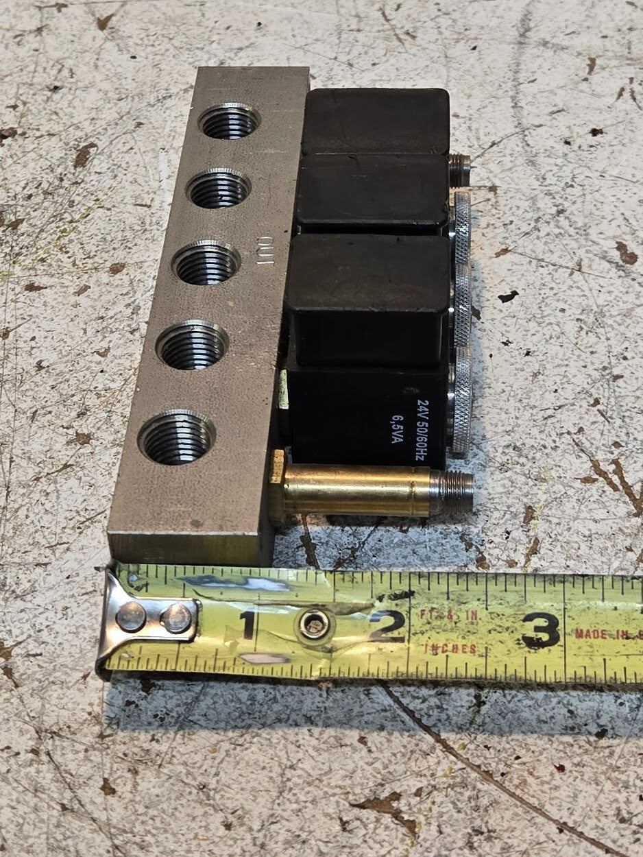 CFA Manifold Block and Solenoids 95-211N205-41 | 1/4" Pipe | 203 PSI | 24VAC 5W