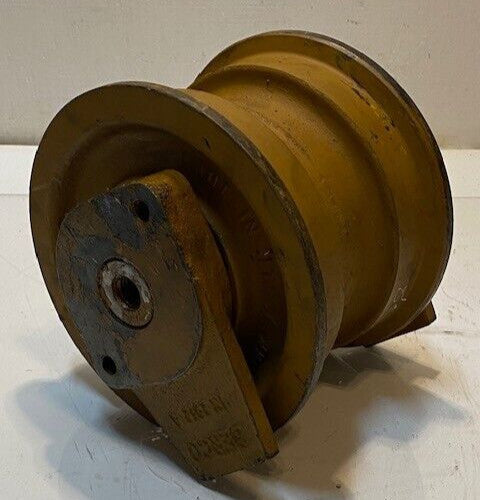 Berco Track Roller IN 2912 A | IN 2911 | 7-1/2" Long 8" Dia.