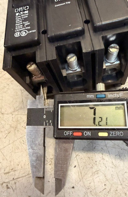 Eaton BR340, 3 Pole Plug-On Thermal Magnetic Minature Overload Protection