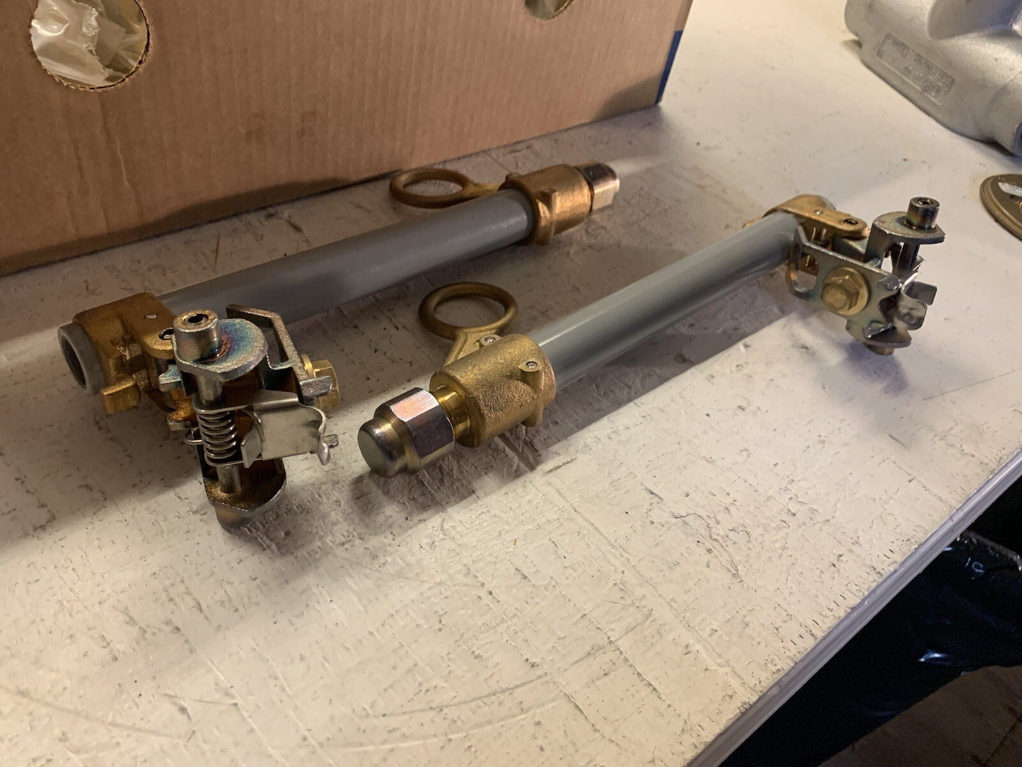 22 - 11” 100A Fuse Tubes Power line Hardware (22 Pack)