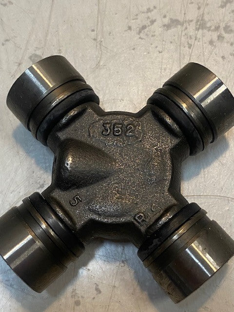 11 Quantity of MOOG U-Joints 534G | 015-2122-4 (11 Quantity)