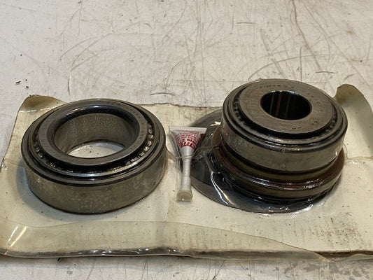 Set of 2 Different Timken Bearings 25590 (83mm OD) & 02872 (73mm OD)