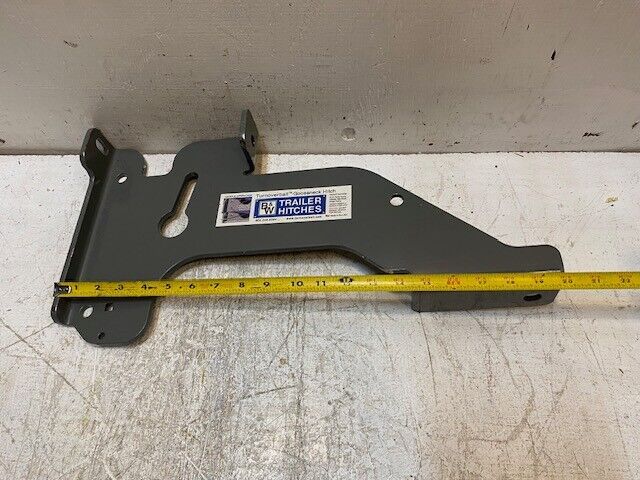 B&W Trailer Hitches Turnoverball Gooseneck Hitch Bracket Piece 20" x 10"