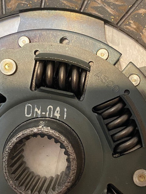 2 Quantity of ASCO Aisin DN-041 Clutch Discs 24-Teeth 8-3/8" Dia. (2 Quantity)