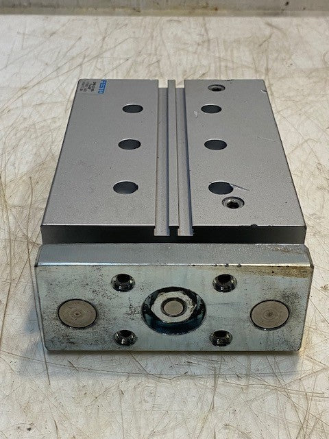 Festo DFM-32-100-P-A-GF Cylinder Guided Actuator Drive Authorized Distributor