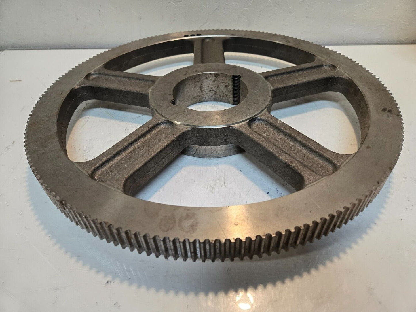Gates 8MX-180S-21 Poly Chain Sprocket | 3020 Maximum RPM 1390 KK  18" Diameter