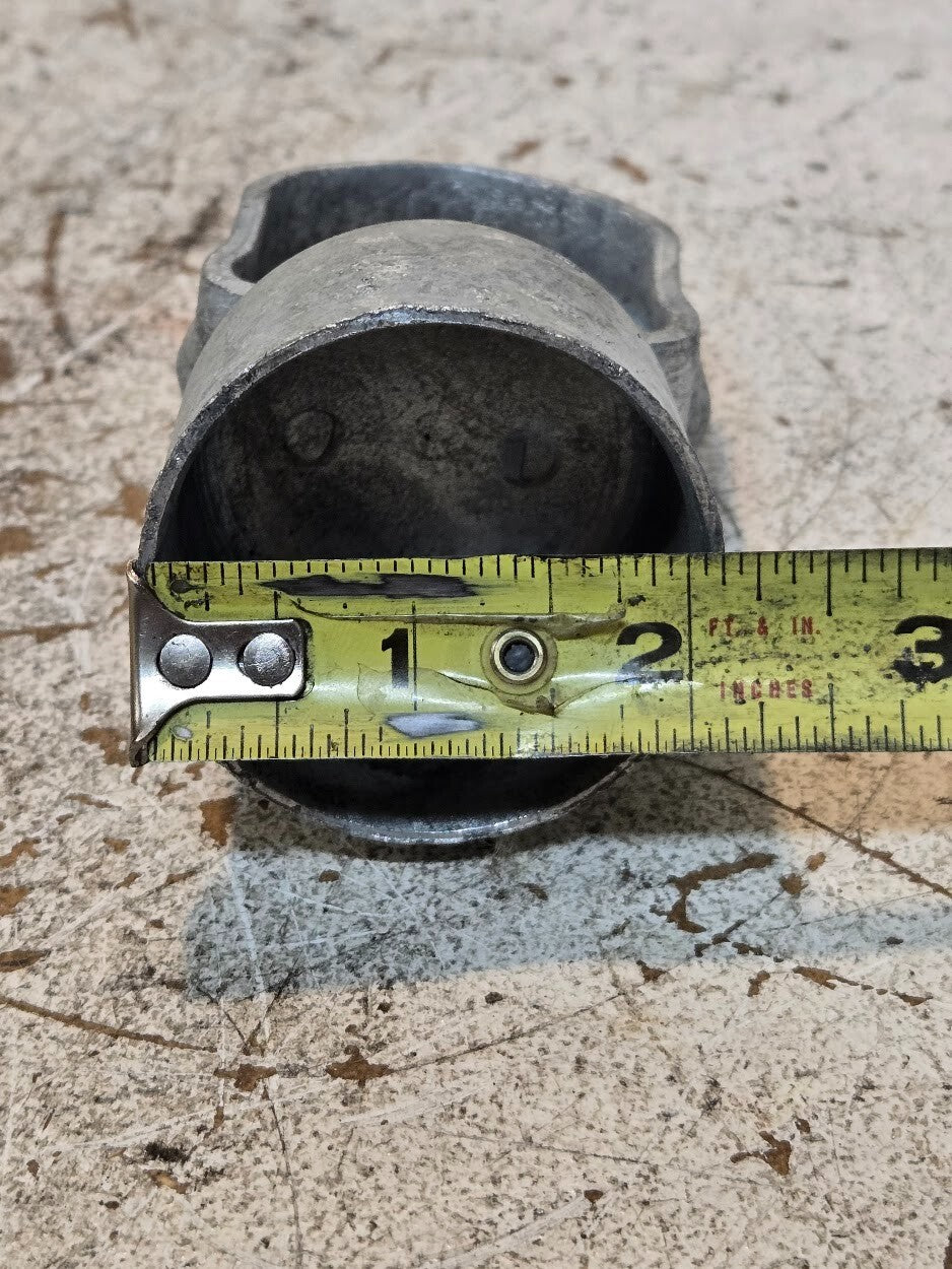 101 Quantity of Chain Link Top Rail Eyes for 1 7/8" Post (101 Quantity)