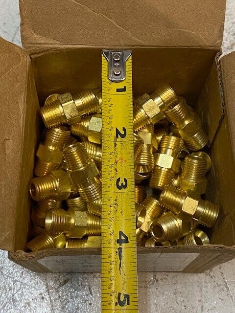 Box of 50 Qty of Western/Scott Fetzer Co. CGA 022 Body 1/4 NPT