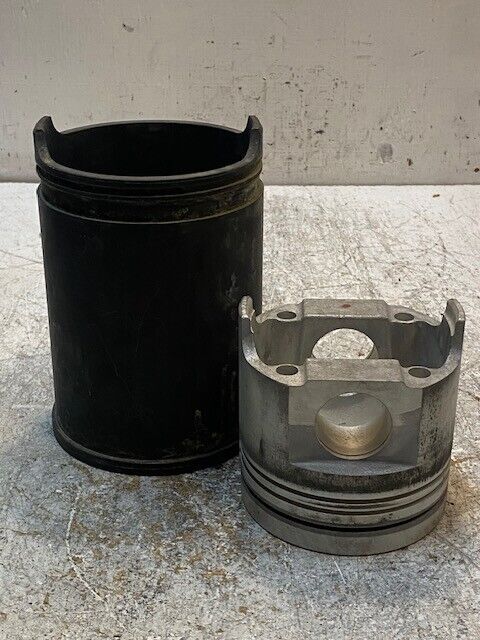 Cylinder Sleeve & Piston 3275431/06 | 3275431 38mm Bore