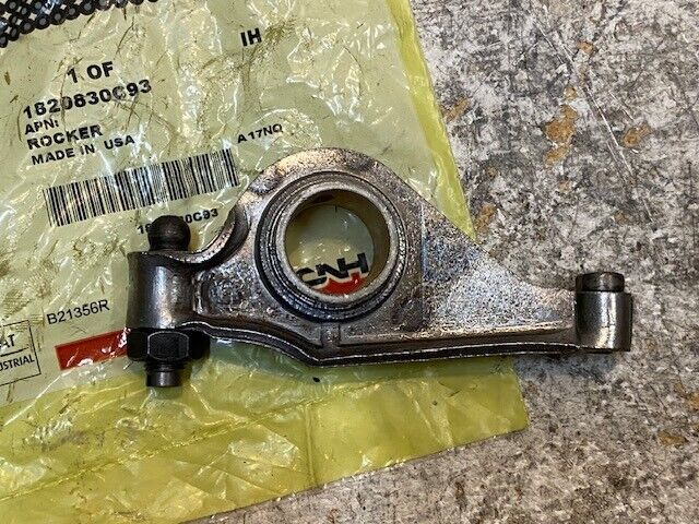 CNH 1820830C93 Rocker Arm 21mm Bore