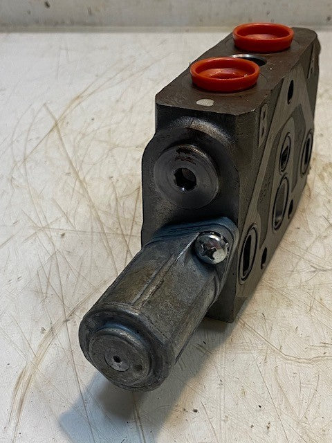 Hydraulic Control Valve Body Section BSF Made in UK 72013 | 9601