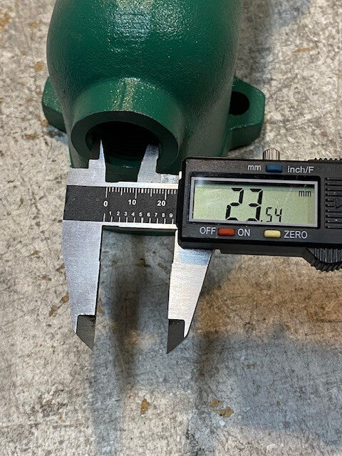 Exhaust Elbow 19253C | 031604LDa 80mm Bore 7" L 5" W 5-3/4" H