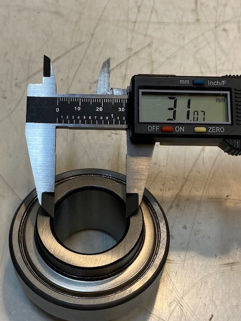 NAA207-20 Insert Bearing No Collar 31mm Bore 72mm OD 38mm Wide 31x72x38mm