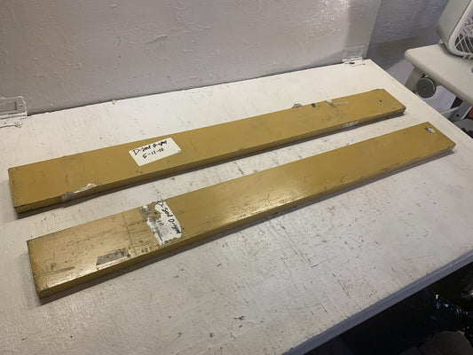 2 Quantity of Caterpillar Bars 128-9599