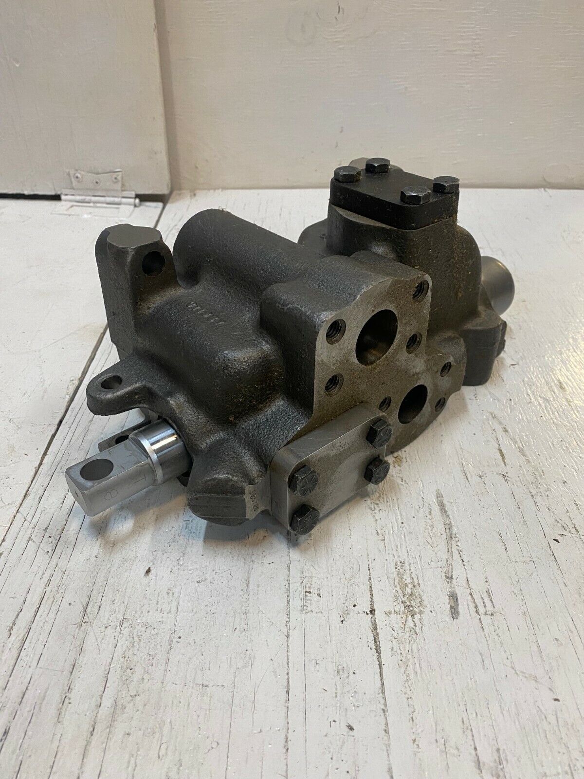 311687 Hydraulic Valve Single Spool 330726