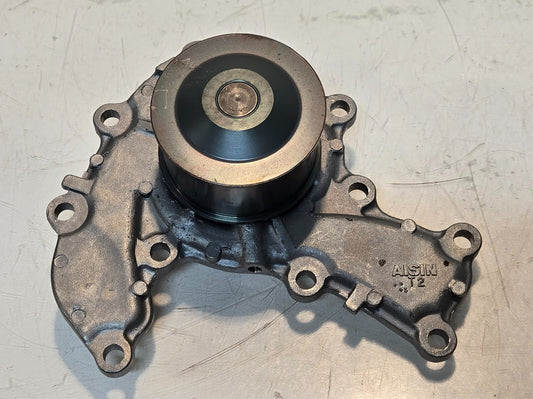 Aisin Belt Driven Water Pump T2 for 1992-1997 Isuzu Trooper, Opel, Vauxhall