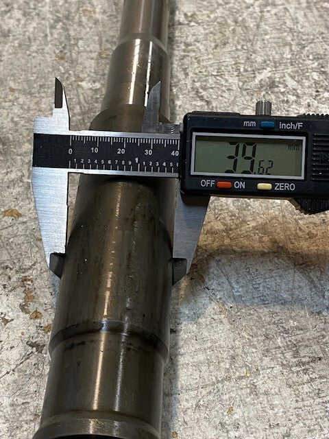 Shaft 16" Long 29mm 17-Spline 40mm OD 19mm Thread