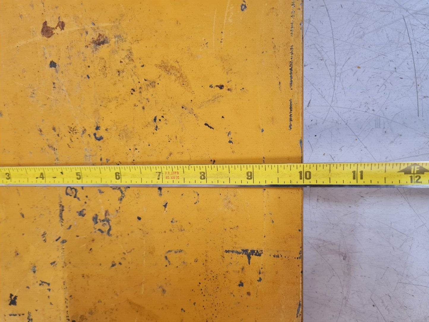 CAT Bucket Cutting Edge 4T-2918-T | DH-2 | 063