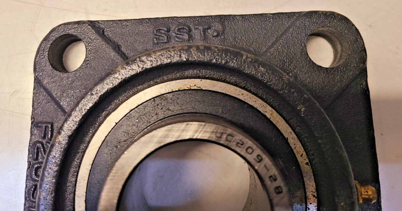 SST 4-Bolt Flange Mounted Bearing F209NA | 100220 | 1-3/4" |  UC209-28