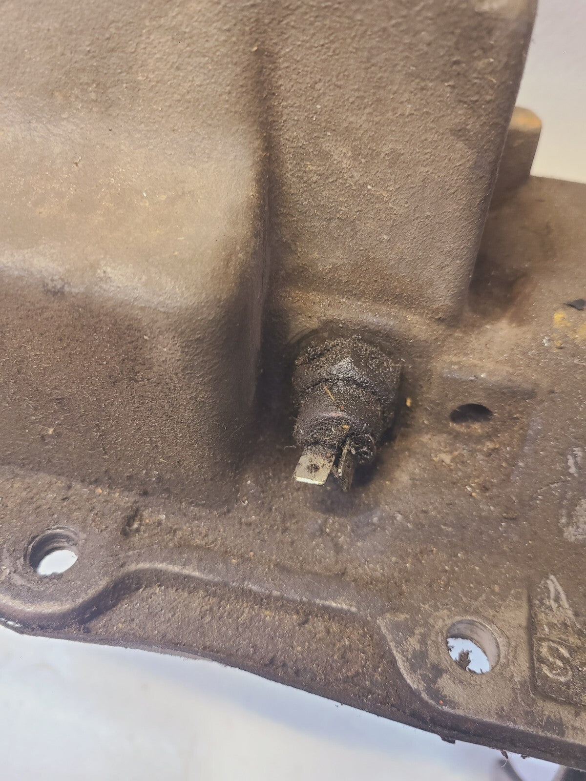Eaton Shift Top Bar Housing S-A627 | C95737