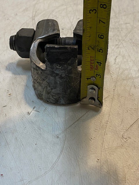 Cross Tube End Clip Hose Clamp 2" H x 3" W x 3-1/2" L