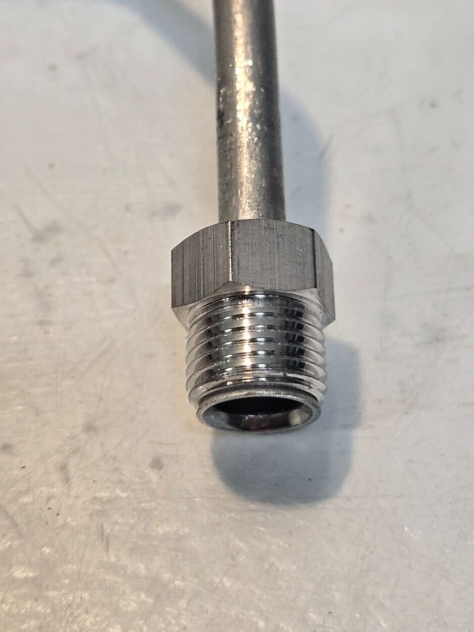Suzuki Condenser Pipe 95732-65D30 | 95526-50G10 | 40705 | 6024 | 14" Long